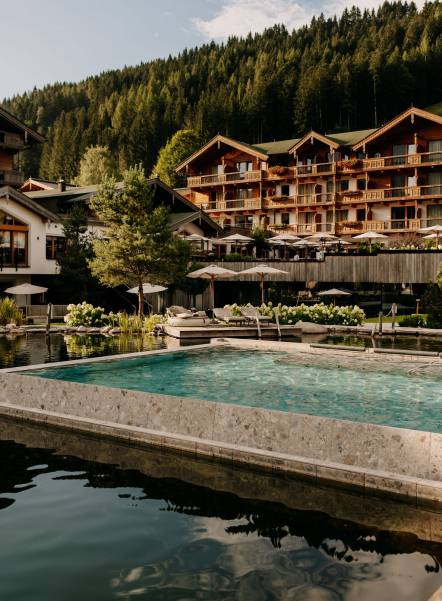 Wellnesshotel mit Pool - Sommerurlaub im Salzburger Land 