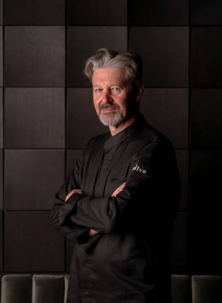 Portrait of Mr. Helfrich, head chef of the fine dining restaurant silva