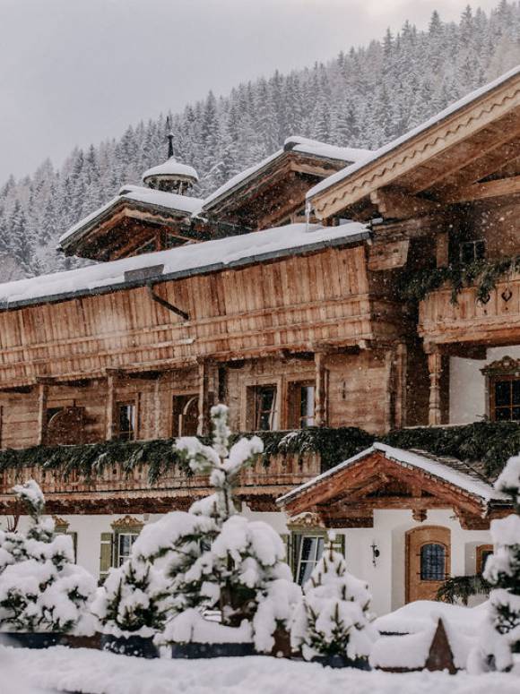 Das Naturhotel Forsthofgut im Winter